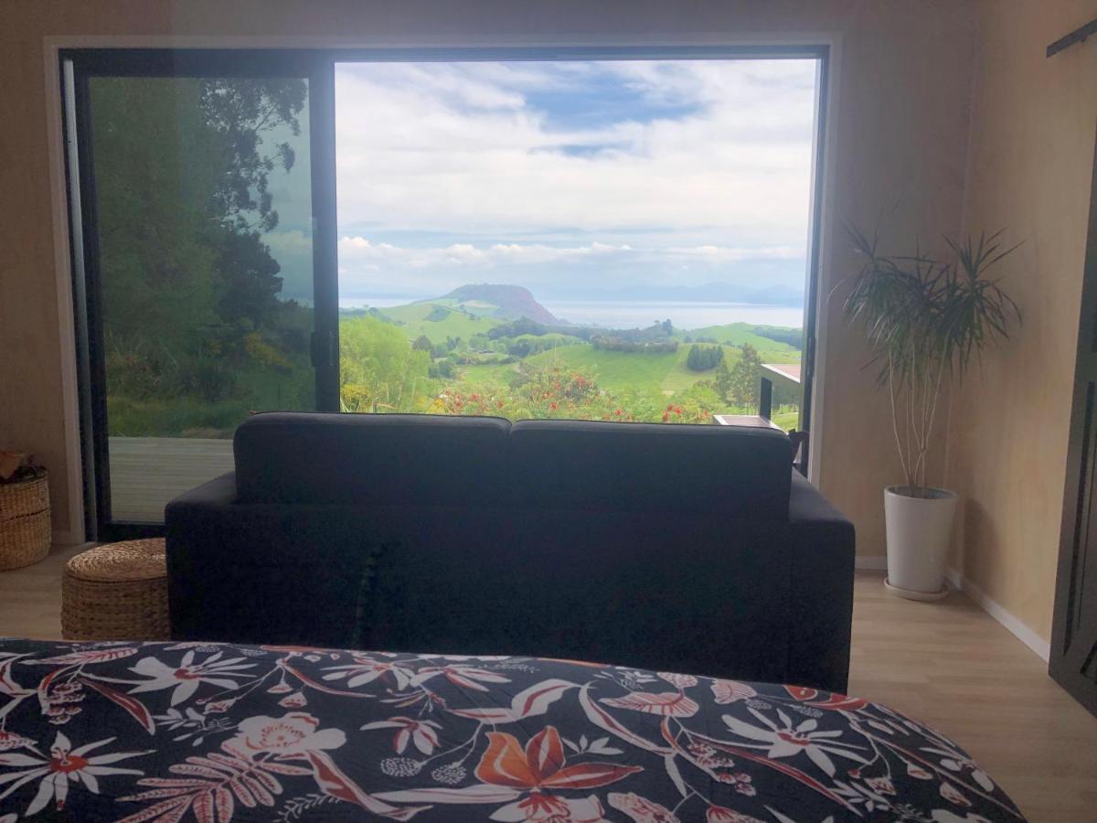 Whakaipo Bay Cabin Retreat Таупо Екстер'єр фото