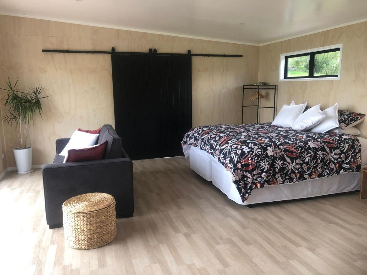 Whakaipo Bay Cabin Retreat Таупо Екстер'єр фото